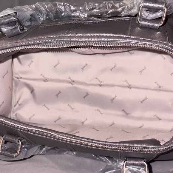 Jewell by Thirty-One Carry-all Trendsetter in “City Heels” and Jewell Pockets - Picture 6 of 9